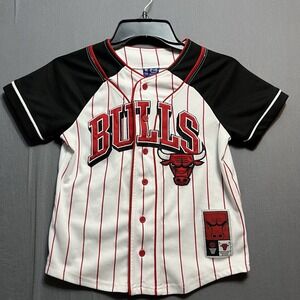 Ultra Game - Chicago Bulls -  Baseball Jersey - Youth size 8
